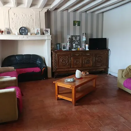 Ferme Beauchene בית אירוח *